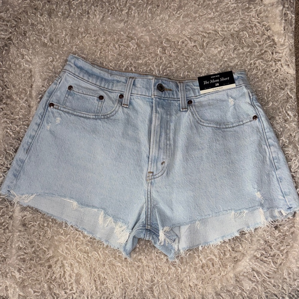 Abercrombie curve love shorts